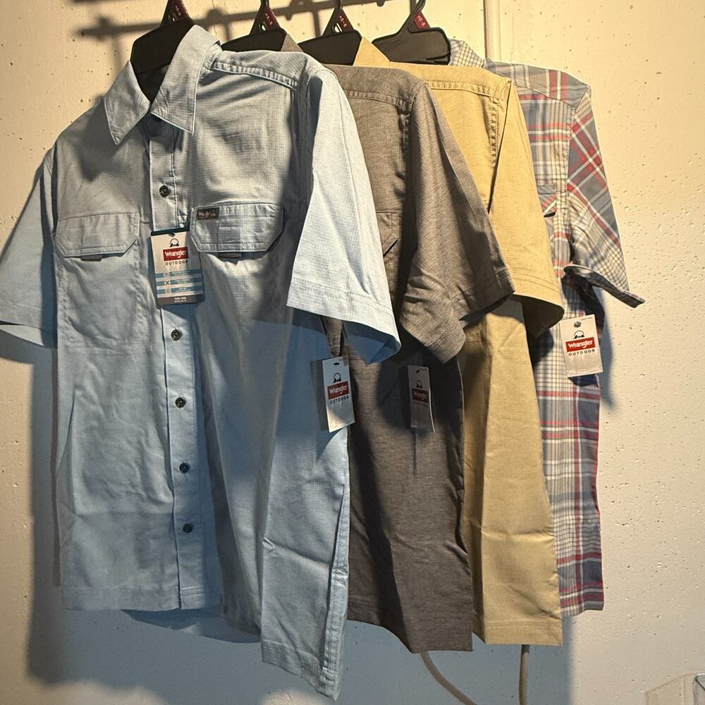 4 Pack Mens Small Wrangler Outdoor Hiking Vented Short Sleeve Shirts NWT